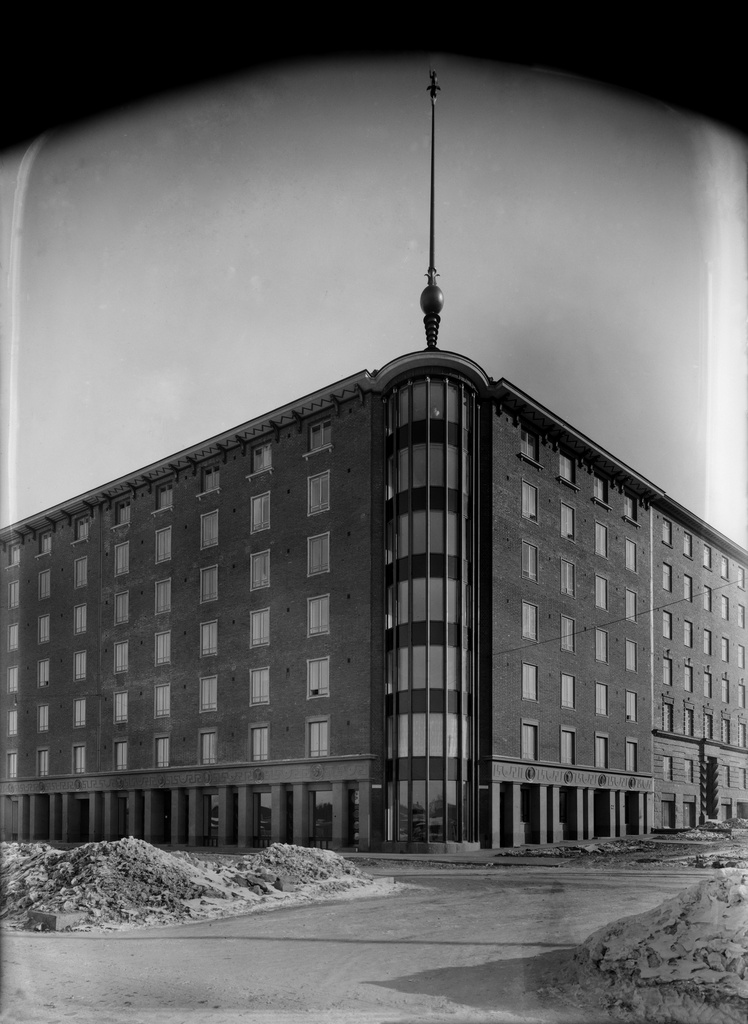 Arkadiankatu 33 - Mechelininkatu 11.