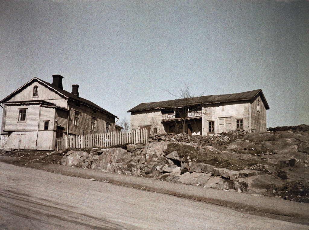 Pohjoinen Hesperiankatu 13 - Töölöntorinkatu 1-3.