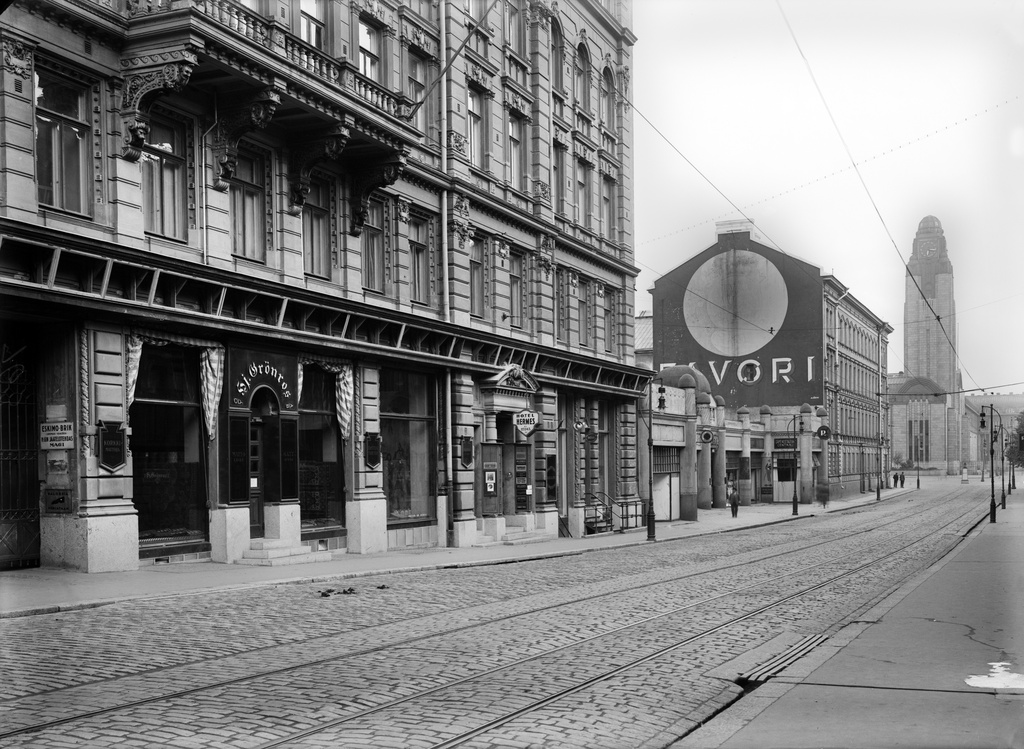 Keskuskatu 4, 6, 8.; negatiivi, lasi, mv