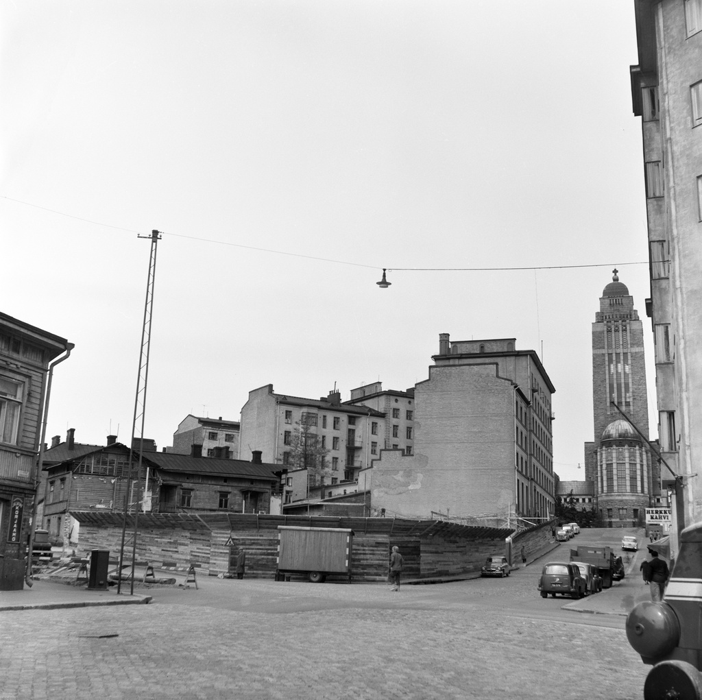 Kolmas linja 15. Siltasaarenkatu 26.