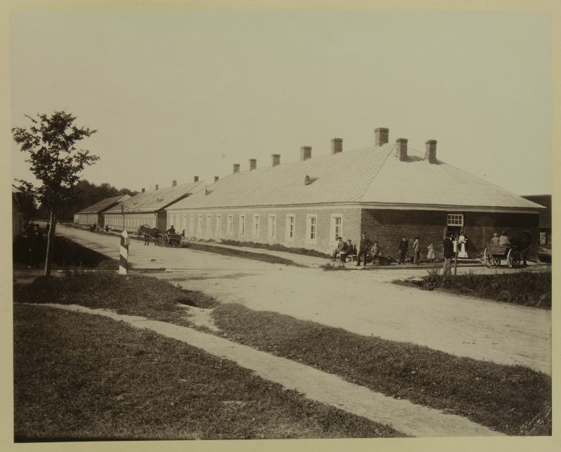 Sindi mining factory. Workers' caskets no. 4,3,9 Pärnu highway