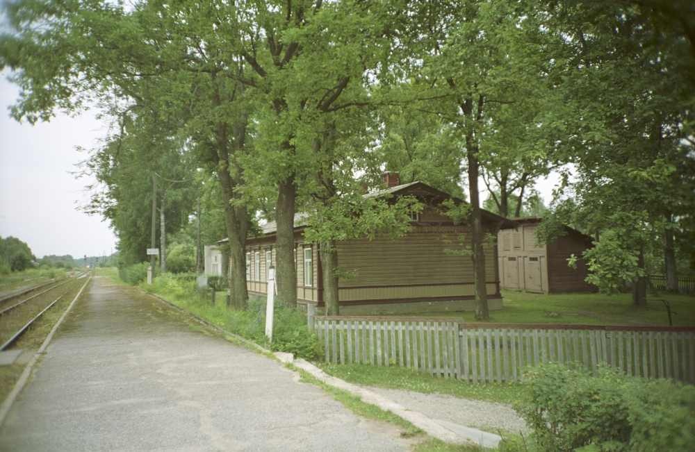Railway residential building at Nõo Station
