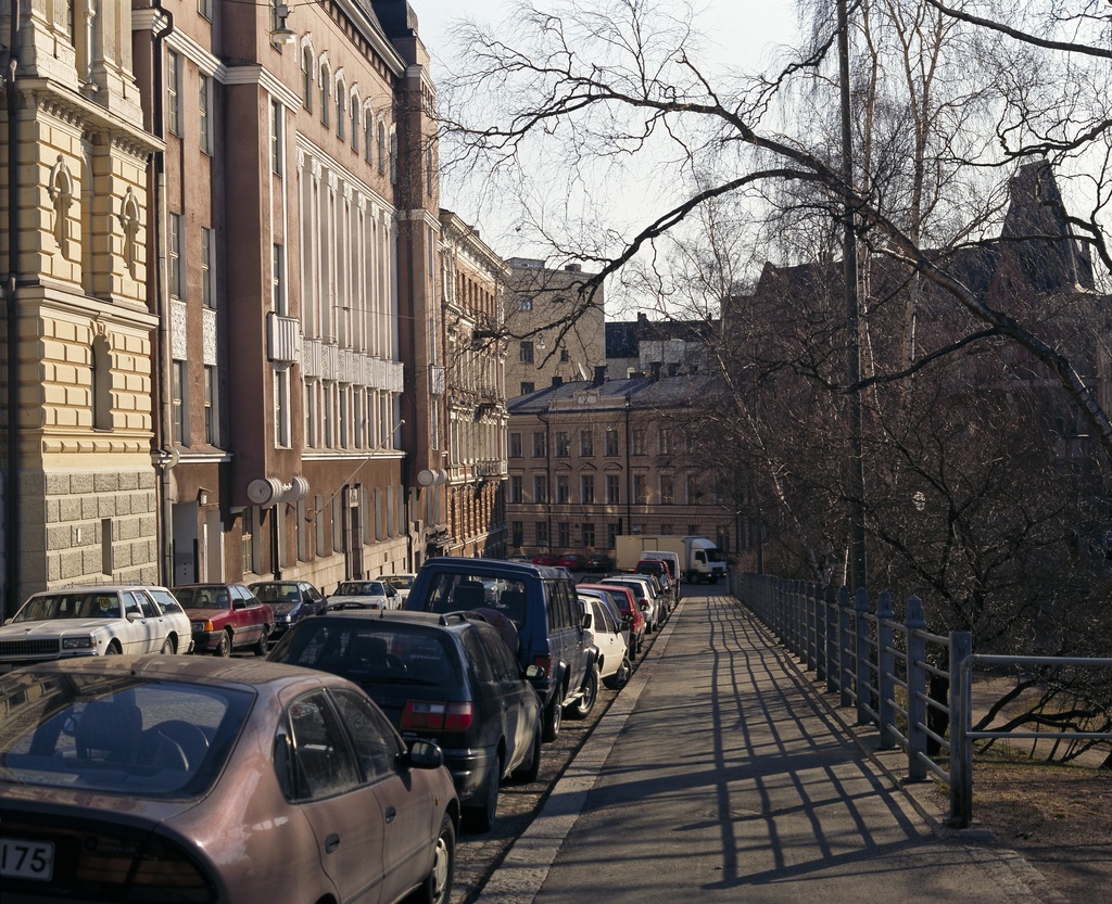 Rahapajankatu 3, 5.; dia, filmi, väri