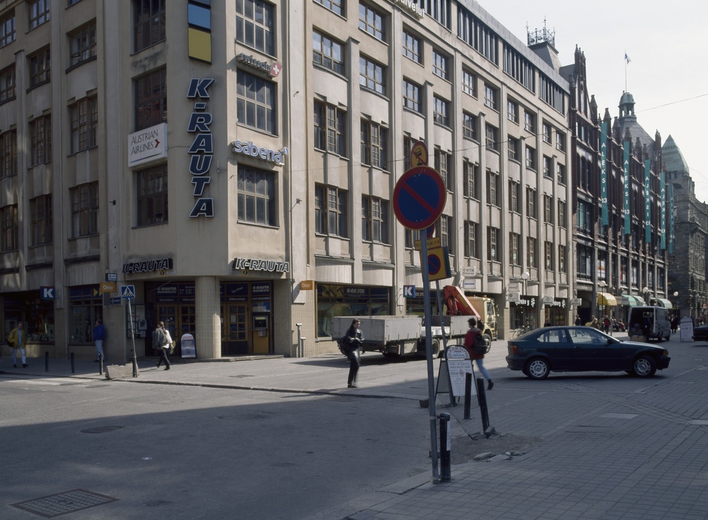 Mikonkatu 7, 5.; dia, filmi, väri