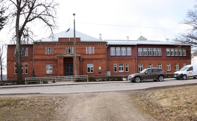 Viljandi e. Põllum. The company's house in unreconstructed form, where Vilj was made. E. Educational Society V. Reiman's Board and Society School rephoto