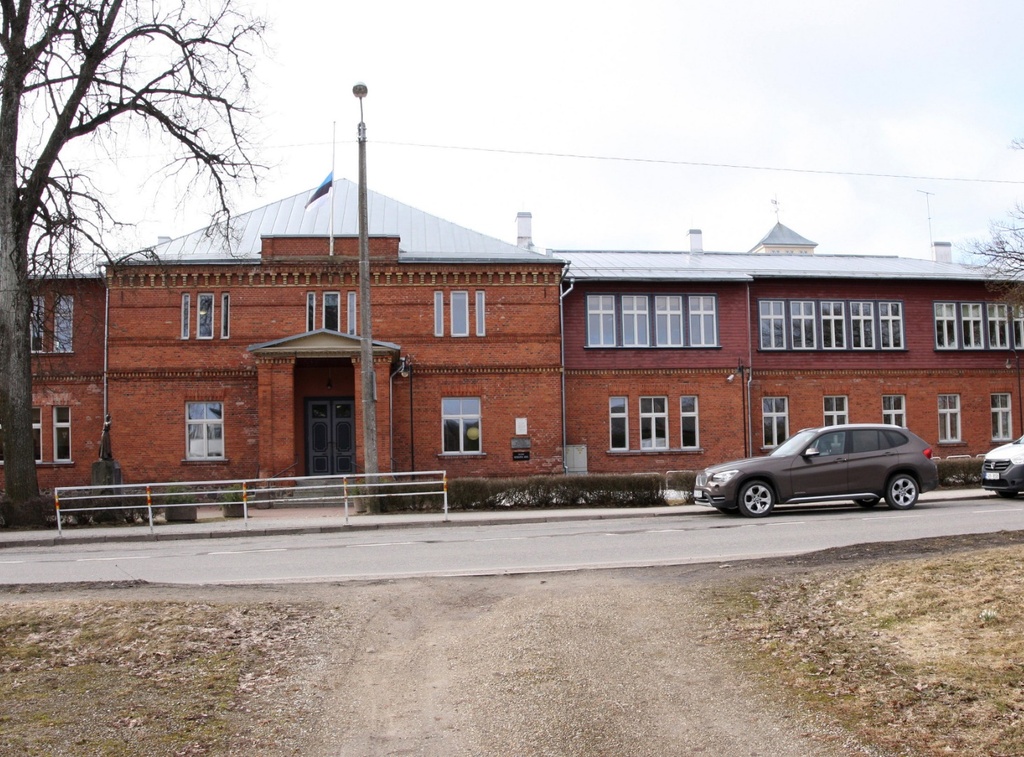 Viljandi e. Põllum. The company's house in unreconstructed form, where Vilj was made. E. Educational Society V. Reiman's Board and Society School rephoto