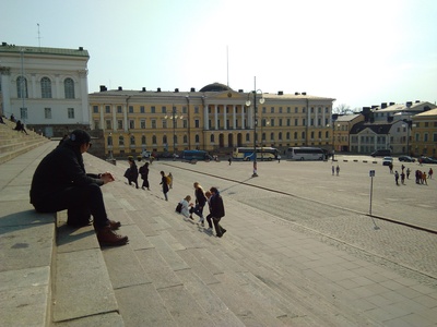 Senaatintalo Senaatorintorin itälaidalla rephoto