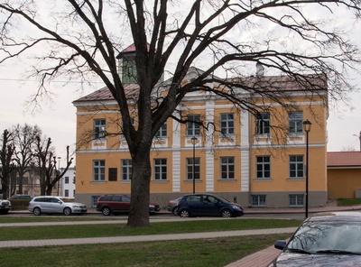Viljandi himself. The Crescole House where V. Reiman studied rephoto