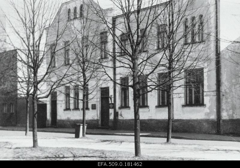 Radio amateur Karl Olof Leesment's residence in the 1920s on the Garden Street in Pärnu.