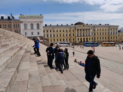 Senaatintalo Senaatorintorin itälaidalla rephoto