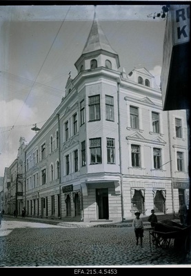 Tartu and Lossi Street crossing place.  similar photo