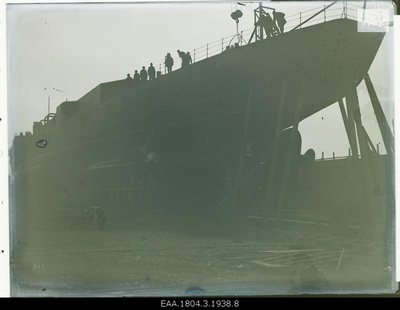 Ship in the dock  duplicate photo