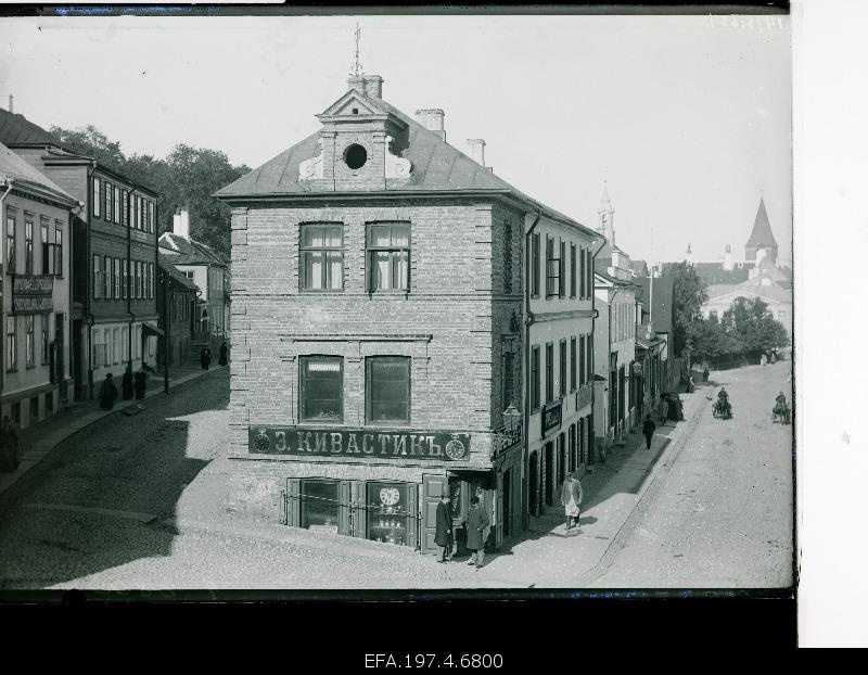 The intersection of the Old and Promenade Street.