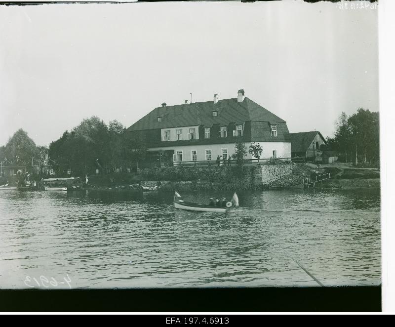 View of the Jäenese throne near Emajõe.