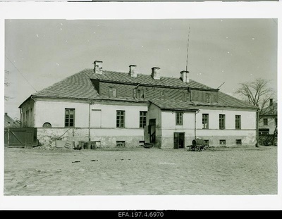 Tartu Post Station, viewed by the yard.  similar photo