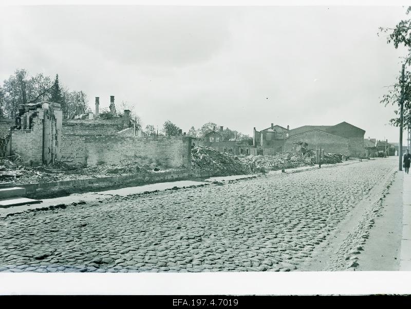 Ruins on Viljandi Street.