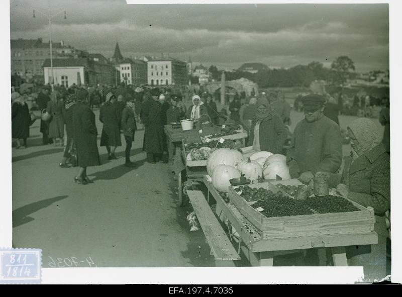 View of the food market.