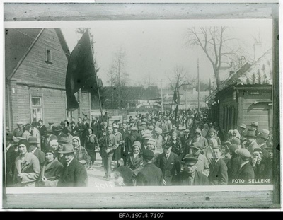 The Workers' 1st May demonstration at the corner of the broad and Jakobi street.  similar photo