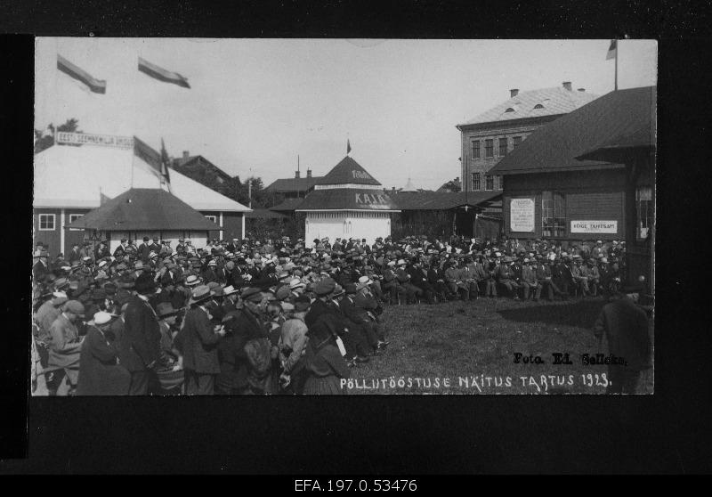 An exhibition of the agricultural industry in Tartu on an old exhibition site.
