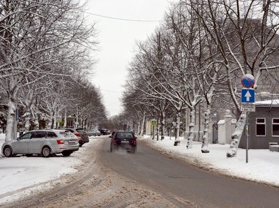 View to the street in Pärnu. rephoto