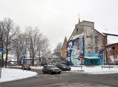 Buildings on the South Street in front of the Gymnasium of Pärnu Titus rephoto