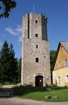 Porkun Castle Gate Tower rephoto