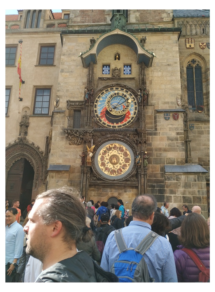[façade with clock of City Hall. Prague] (Loc) rephoto