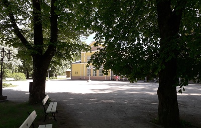 Kuressaare Lossipark, kuursaal rephoto