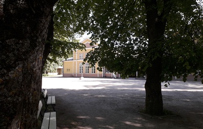 Kuressaare Lossipark, kuursaal rephoto
