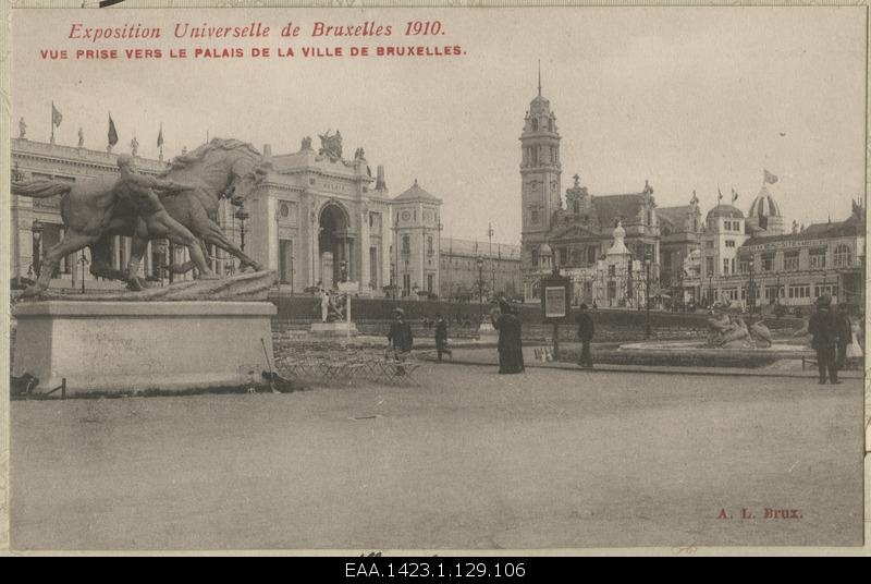 View of one palace during the 1910th World Exhibition in Brussels, photo postcard