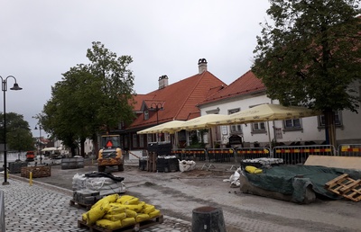 Kuressaare, Tallinn Street, view of the city centre rephoto