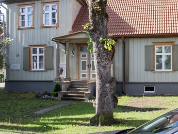 Friedrich Kuhlbars House in Viljandi in the years 1862-1924 rephoto