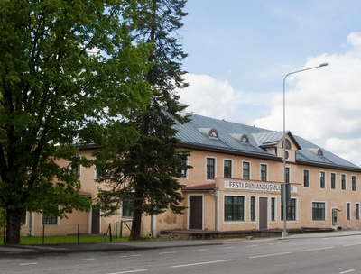 Imavere piimatööstuse hoone rephoto