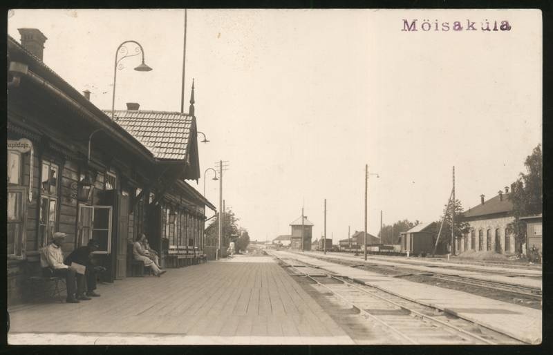 Postcard, Mõisaküla vase, station building
