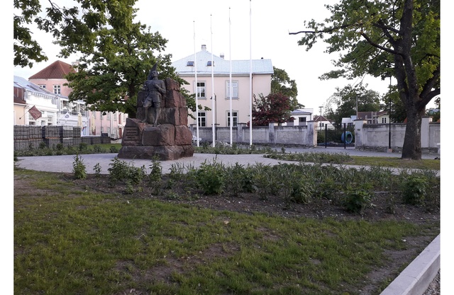Saaremaa. Kuressaare rajooni autahvel. rephoto