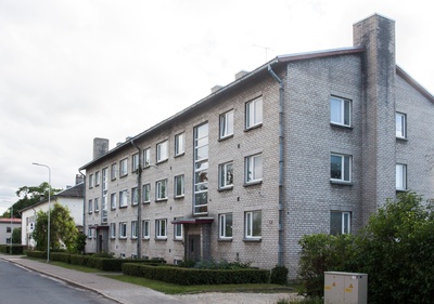 foto, Viljandi, sauna ja elamu ehitus Kaalu tn 9, 10, 1960, foto A. Kiisla rephoto