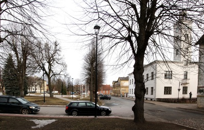 foto Viljandi, Linnu tn, Trepimäe ja turuplatsi ristmik, raekoda, osa hotellist Bristol (Sprohge) u 1910 rephoto