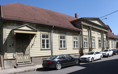fotopostkaart, Viljandi, Posti tn 11 (eh 1843, saksa kasiino), u 1910, foto J. Riet rephoto