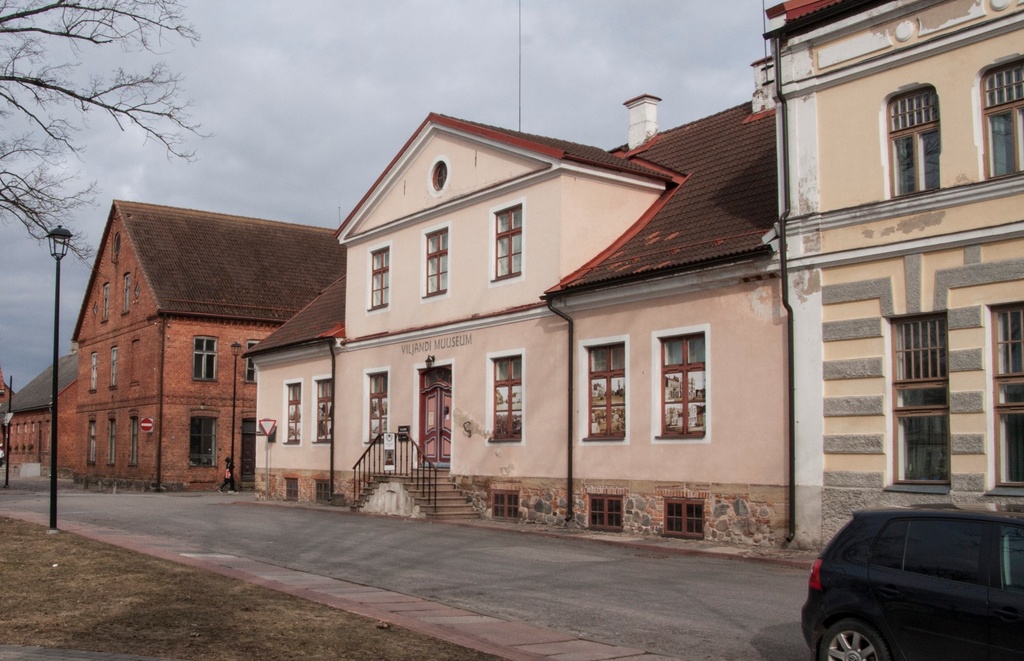 foto, Viljandi muuseum, fassaad, 1993 rephoto