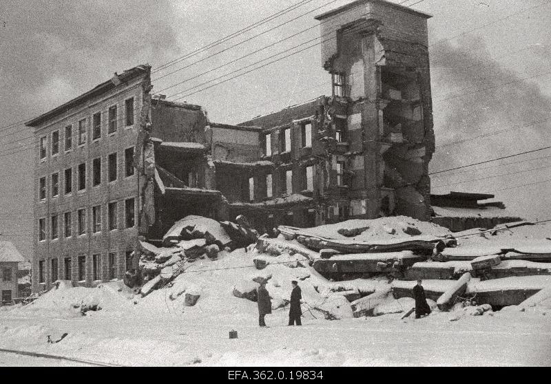 Combined Baltic Manufactory ruins.
