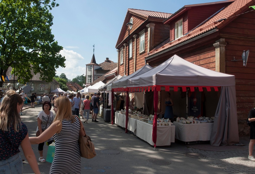 foto Rongkäik Viljandis rephoto