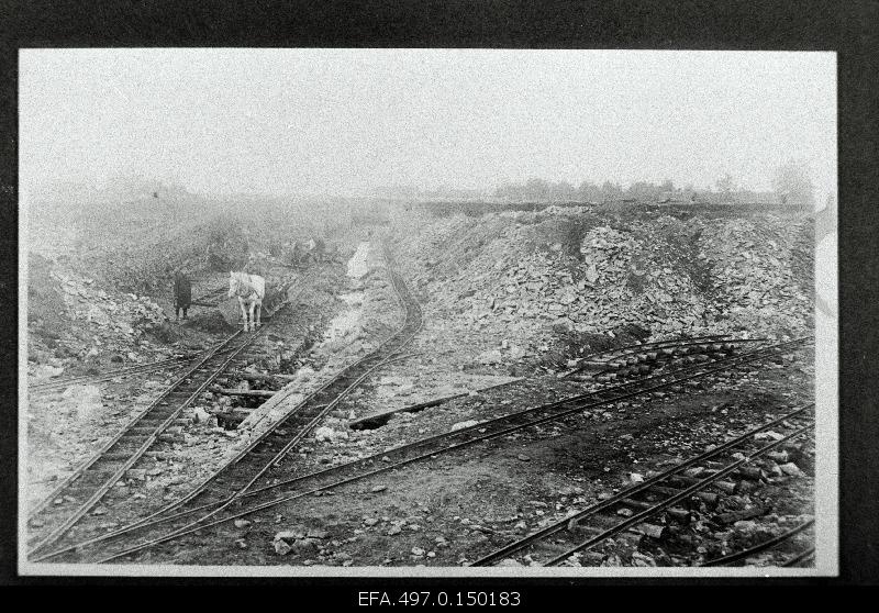 Port-Kunda Catering Career of the Cement Factory.