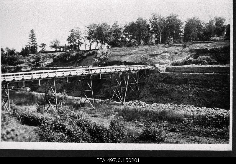 Career of the cement factory Port-Kunda.