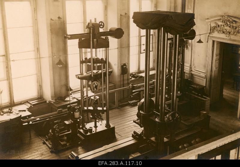 Tallinn Tehnikami material testing laboratory, metal department and machine room I.