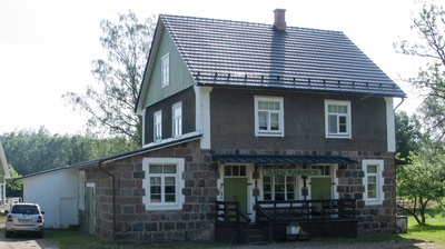 For this reason, former mill building, current private house rephoto