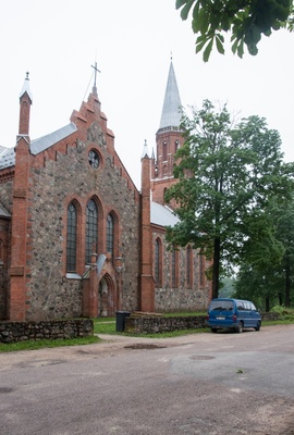 fotonegatiiv, Viljandi, Pauluse kirik puude taga rephoto