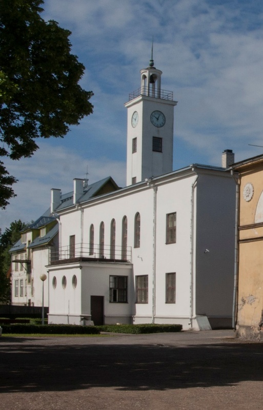 fotopostkaart, Viljandi, uus raekoda, õue poolt, u 1934, foto A. Kivilo? rephoto