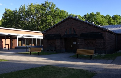 Pohjoinen hautausmaa (=Malmin hautausmaa), Arvi Heinon hautajaiset. Hautasaatto. rephoto