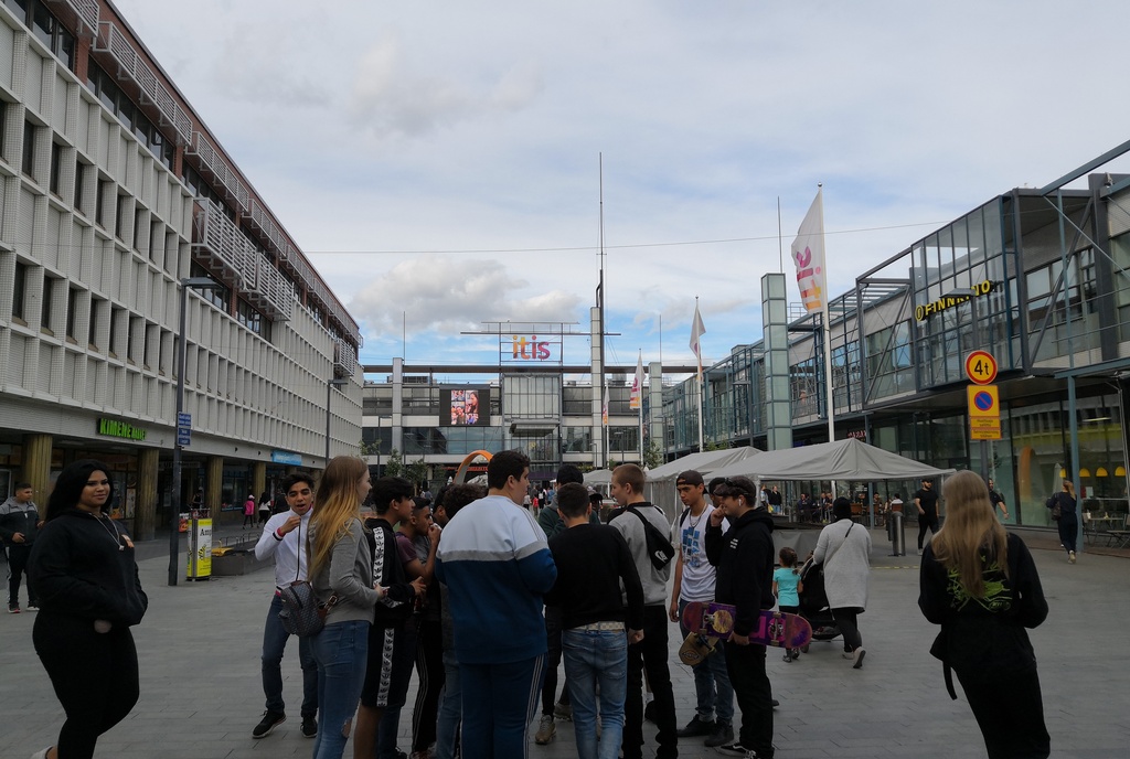 Itiksen kauppakeskus rephoto