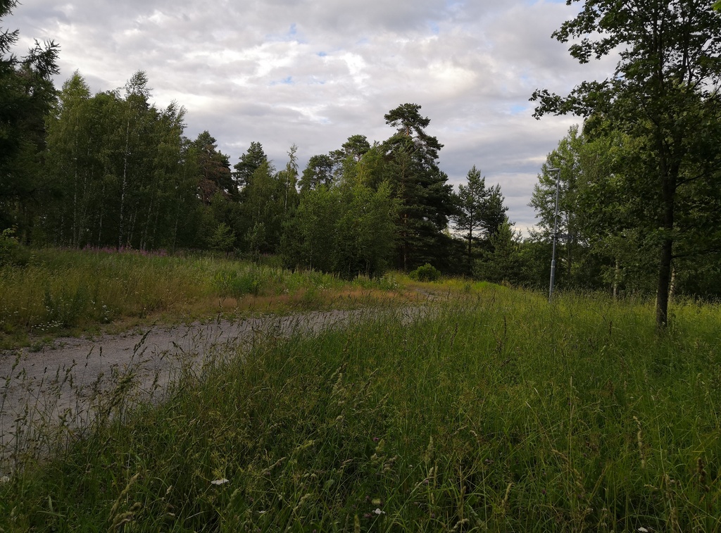 Mellunkylä, Kivikko.  Malmin ampumaradan paviljonki, Paukkula. rephoto